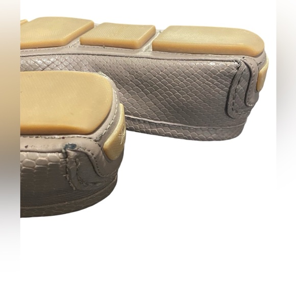 Calvin Klein Linsey Loafer, Gold Hardware, Academia, Gilmore Girl, size 7M - Picture 12 of 12